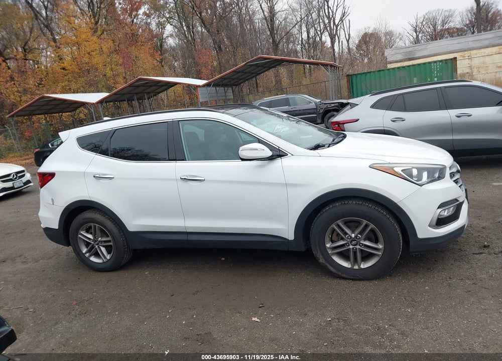 2017 HYUNDAI SANTA FE VIN: 5NMZUDLB4HH034843