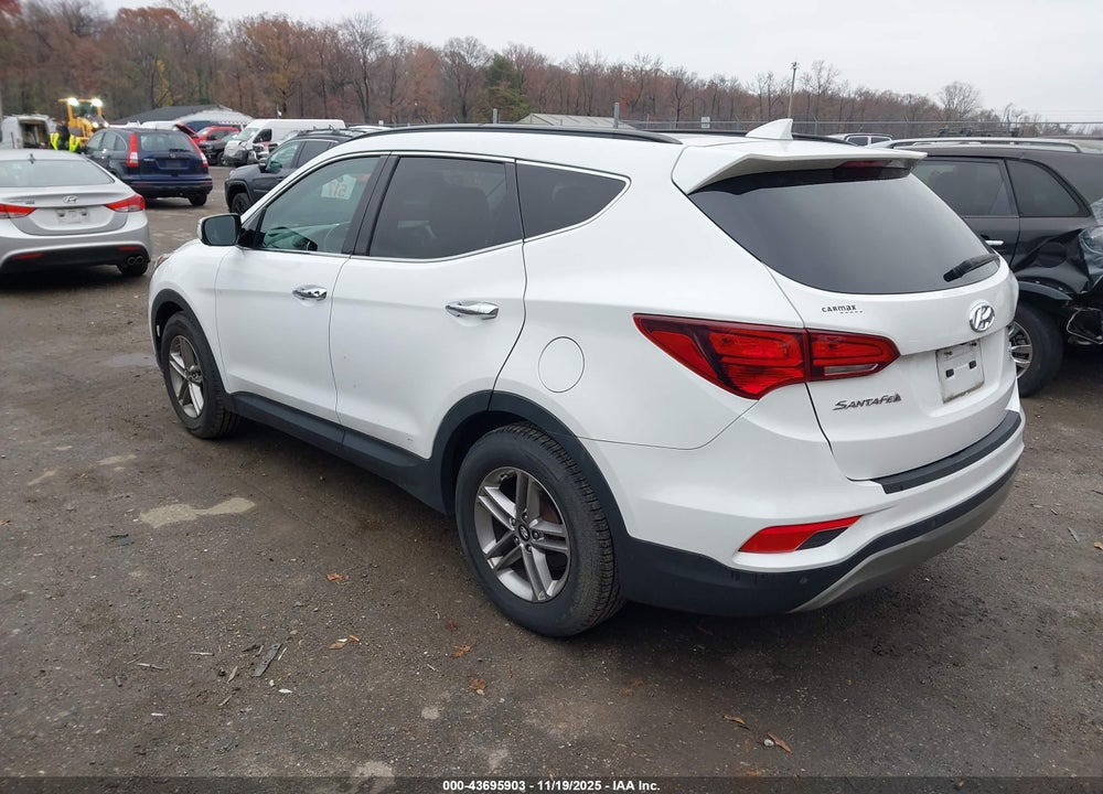 2017 HYUNDAI SANTA FE VIN: 5NMZUDLB4HH034843
