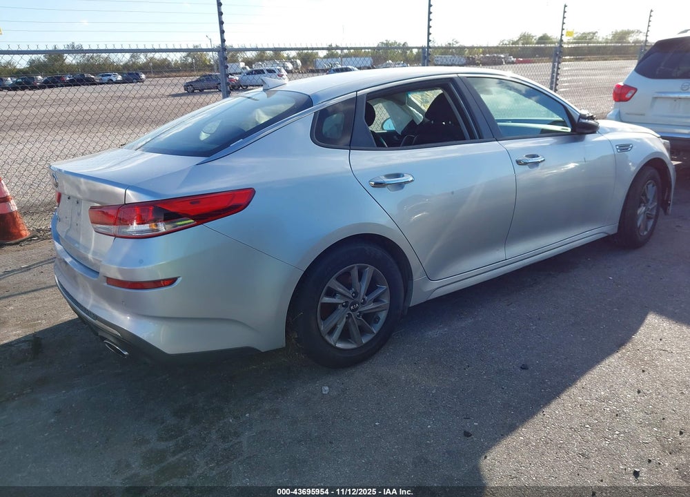 2020 KIA OPTIMA LX VIN: 5XXGT4L37LG425723