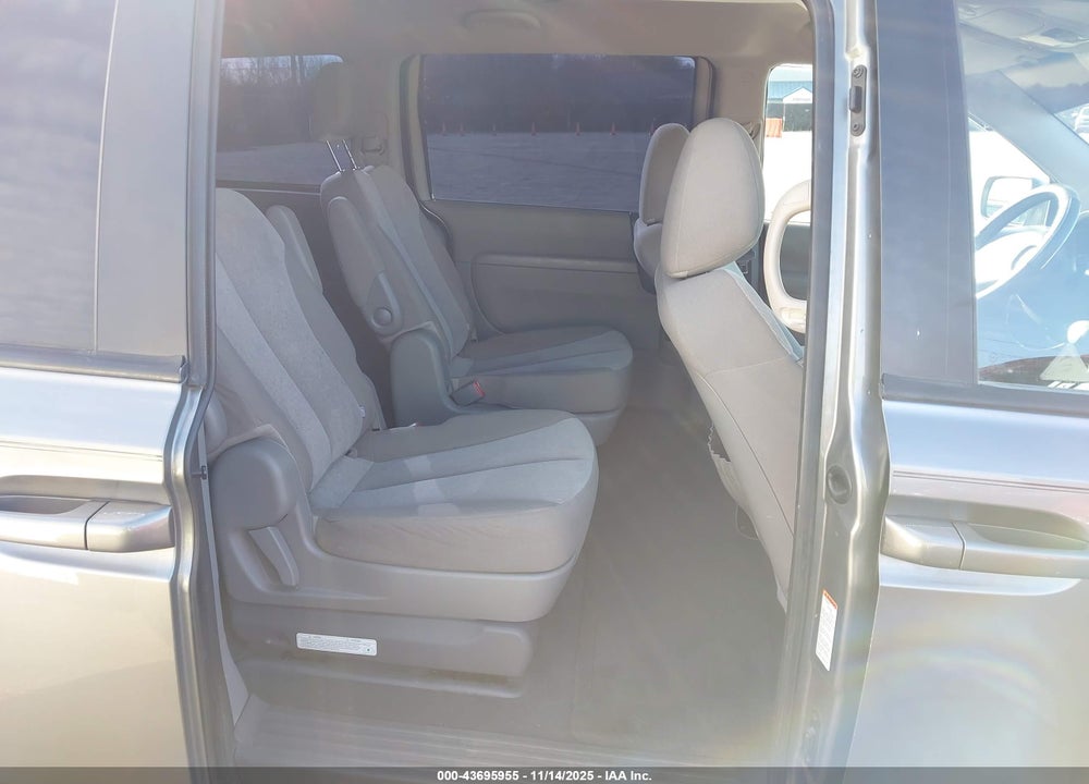 2012 KIA SEDONA LX VIN: KNDMG4C79C6432827