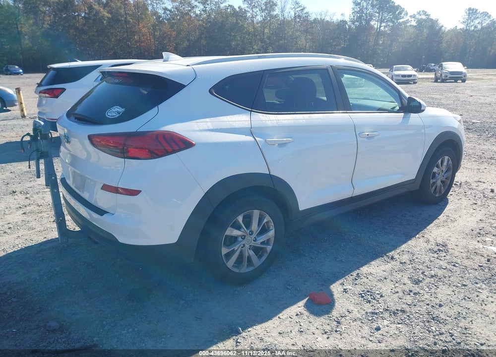 2019 HYUNDAI TUCSON VALUE VIN: KM8J33A4XKU979967