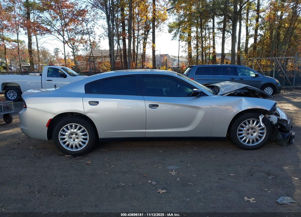 2017 DODGE CHARGER POLICE AWD VIN: 2C3CDXKT8HH603324