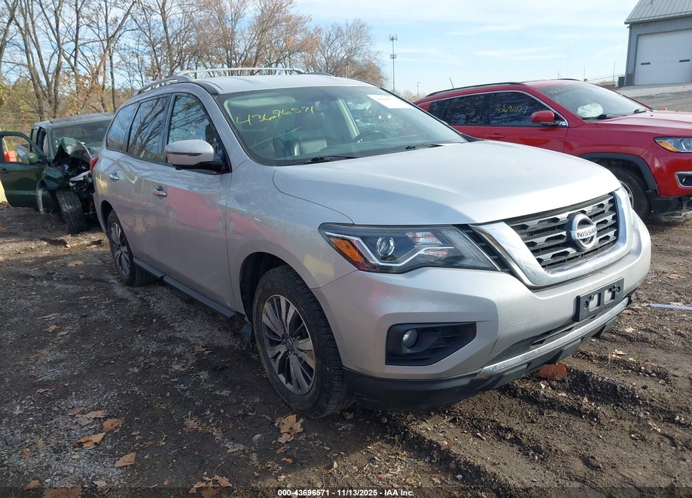 2019 NISSAN PATHFINDER SL VIN: 5N1DR2MM2KC646587