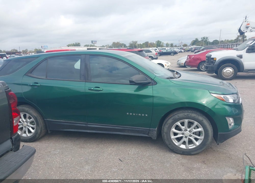 2018 CHEVROLET EQUINOX LS VIN: 2GNAXHEV2J6169391