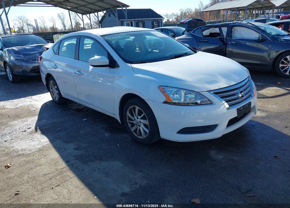 2015 NISSAN SENTRA SV VIN: 3N1AB7AP5FY371322