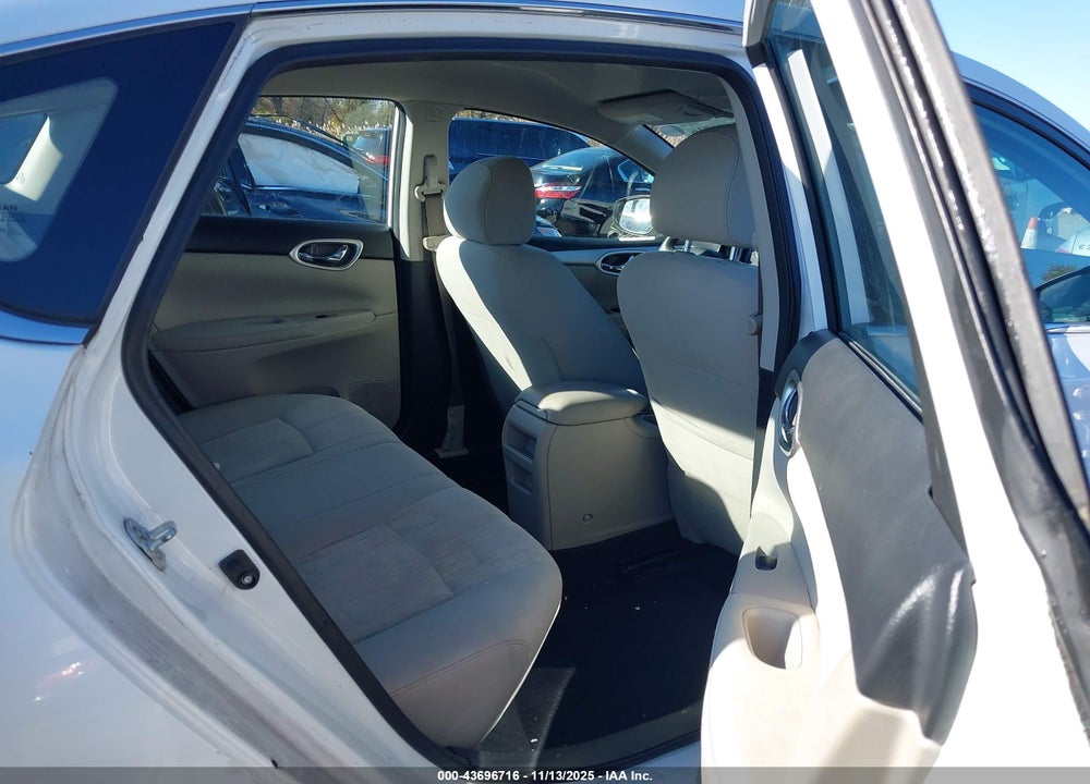 2015 NISSAN SENTRA SV VIN: 3N1AB7AP5FY371322