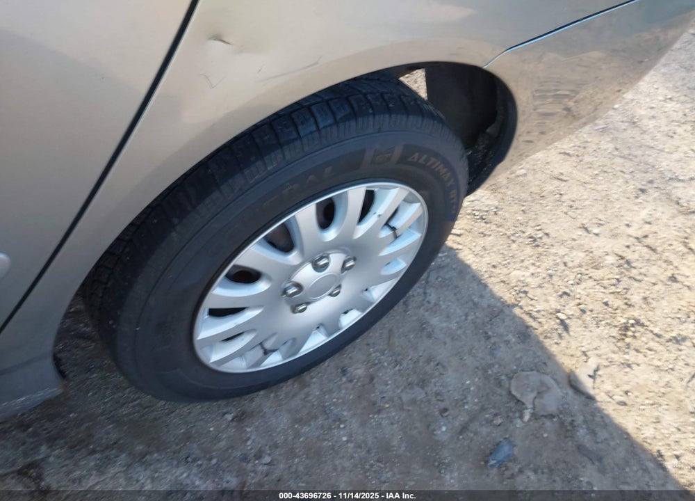 2003 TOYOTA COROLLA LE VIN: JTDBR32E432010354