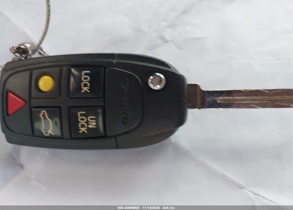 2004 VOLVO S60 2.4 VIN: YV1RS64A242369082