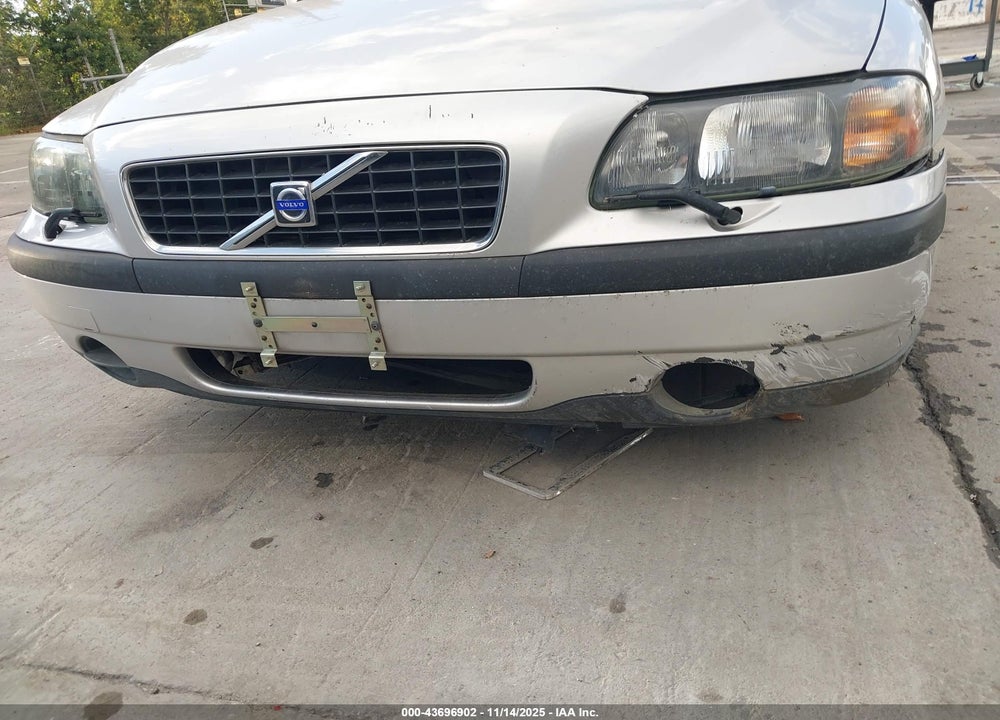 2004 VOLVO S60 2.4 VIN: YV1RS64A242369082