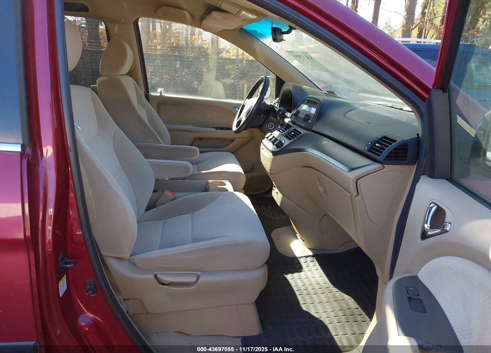 2006 HONDA ODYSSEY LX VIN: 5FNRL382X6B125846