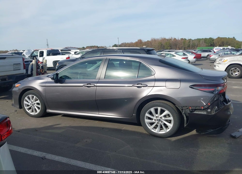 2024 TOYOTA CAMRY LE VIN: 4T1C11BK5RU119453