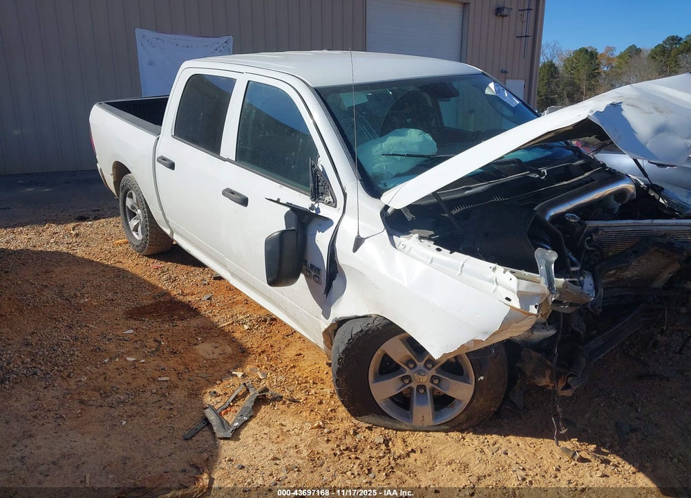 2016 RAM 1500 EXPRESS VIN: 1C6RR7KG8GS392506