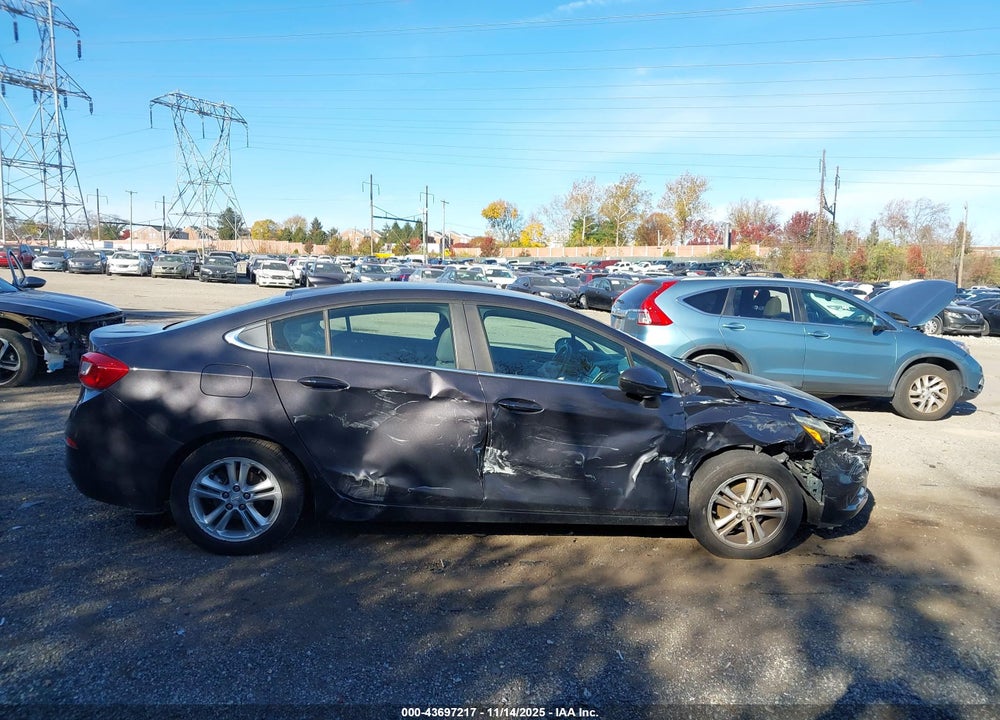2017 CHEVROLET CRUZE LT AUTO VIN: 1G1BE5SM4H7124694