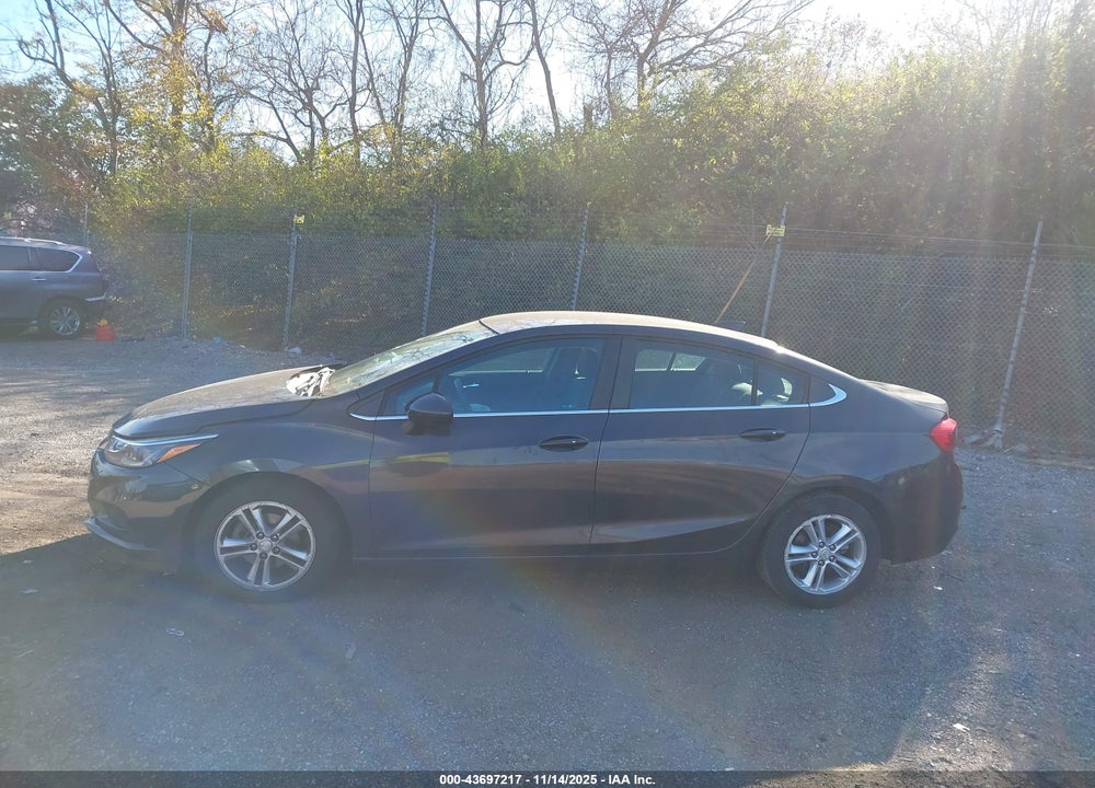 2017 CHEVROLET CRUZE LT AUTO VIN: 1G1BE5SM4H7124694