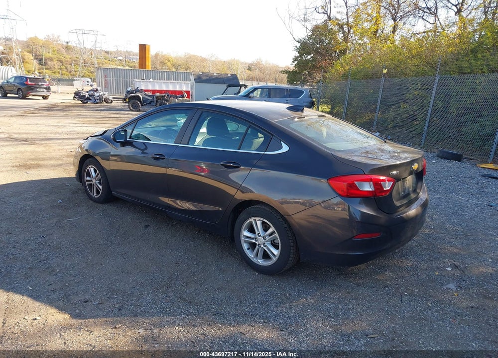 2017 CHEVROLET CRUZE LT AUTO VIN: 1G1BE5SM4H7124694