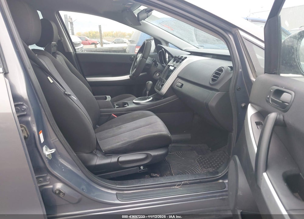 2007 MAZDA CX-7 SPORT VIN: JM3ER293870157037