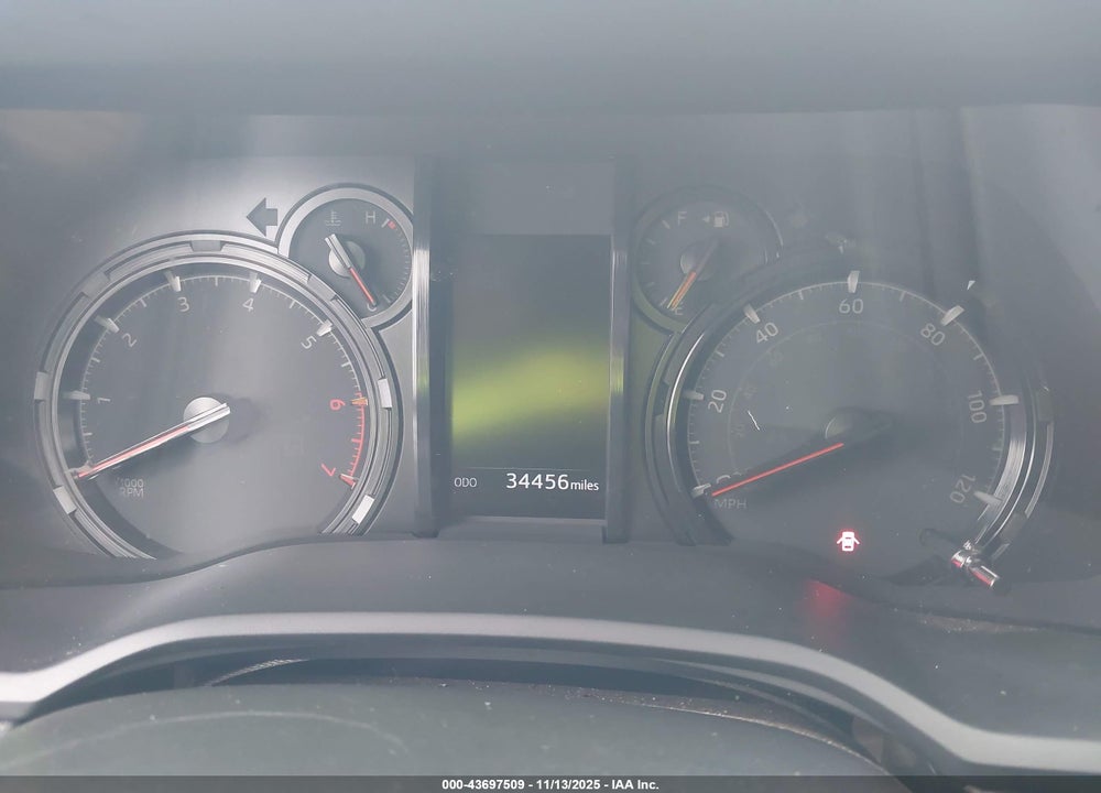 2022 TOYOTA 4RUNNER SR5 VIN: JTEMU5JR5N6083599