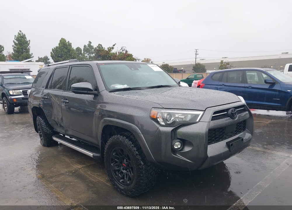 2022 TOYOTA 4RUNNER SR5 VIN: JTEMU5JR5N6083599