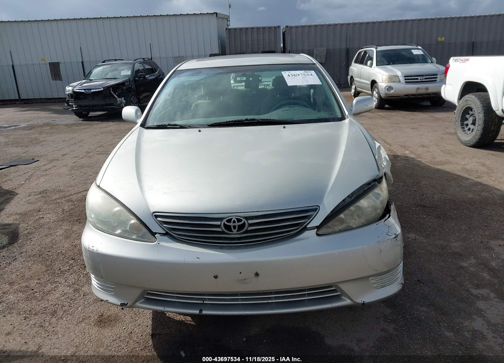 2005 TOYOTA CAMRY LE VIN: 4T1BE30K15U518028