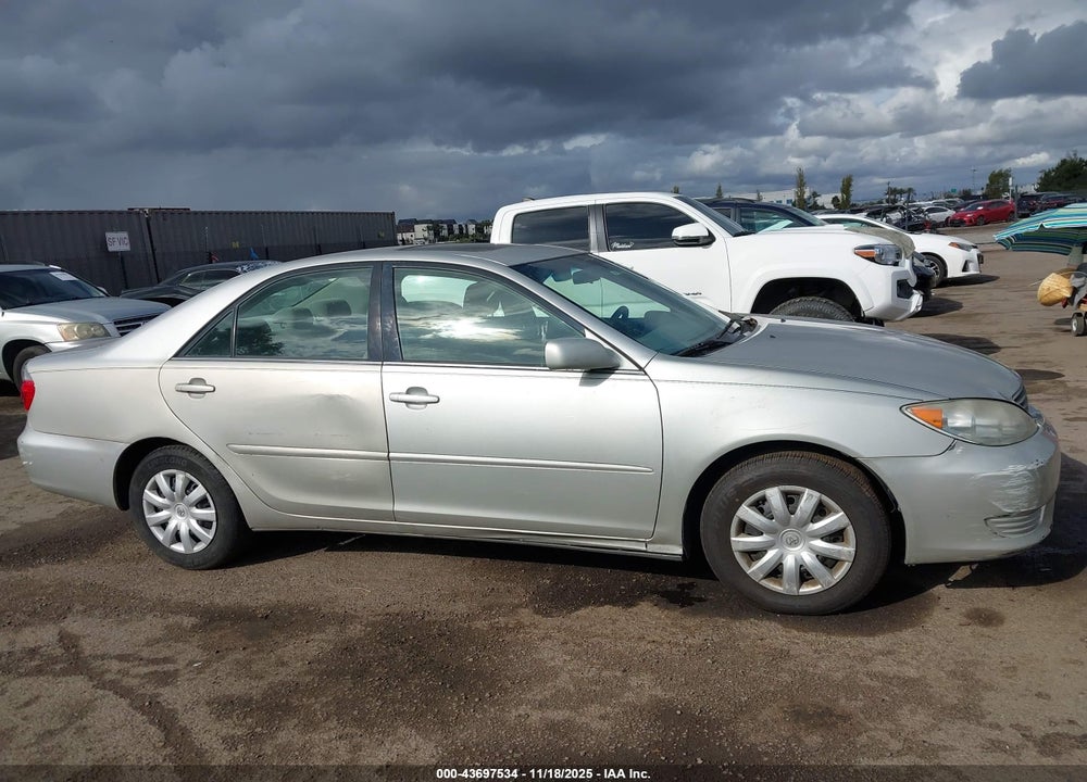 2005 TOYOTA CAMRY LE VIN: 4T1BE30K15U518028