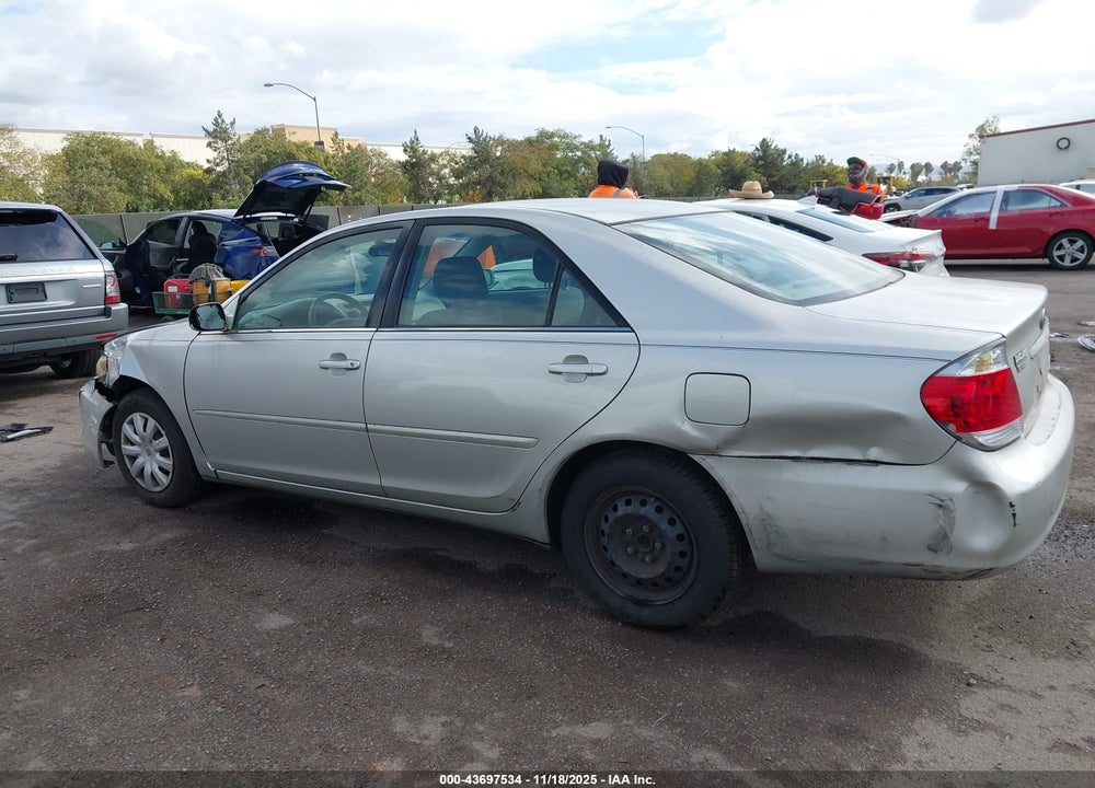 2005 TOYOTA CAMRY LE VIN: 4T1BE30K15U518028