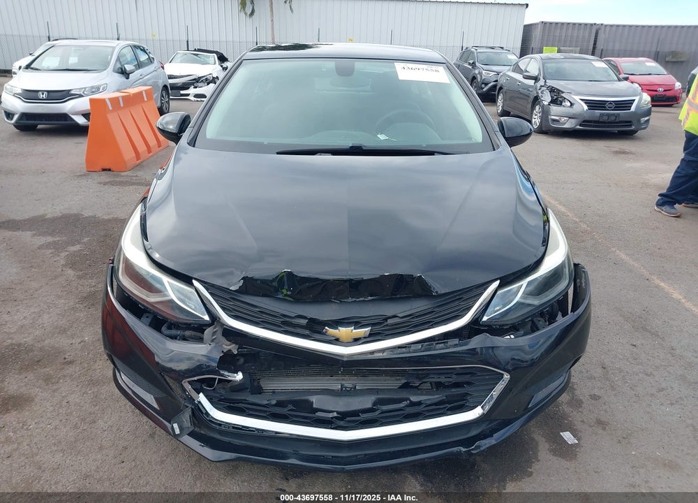 2017 CHEVROLET CRUZE LT AUTO VIN: 1G1BE5SM3H7160960