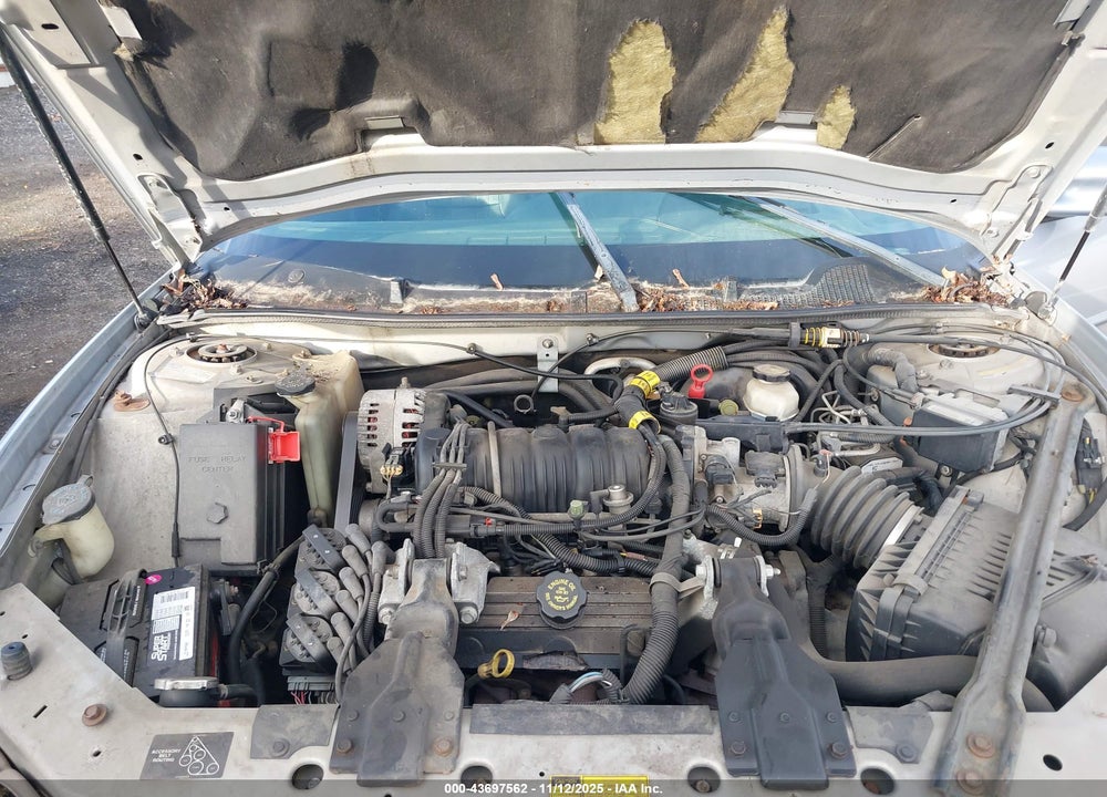 2000 PONTIAC GRAND PRIX GT VIN: 1G2WP52K0YF327156
