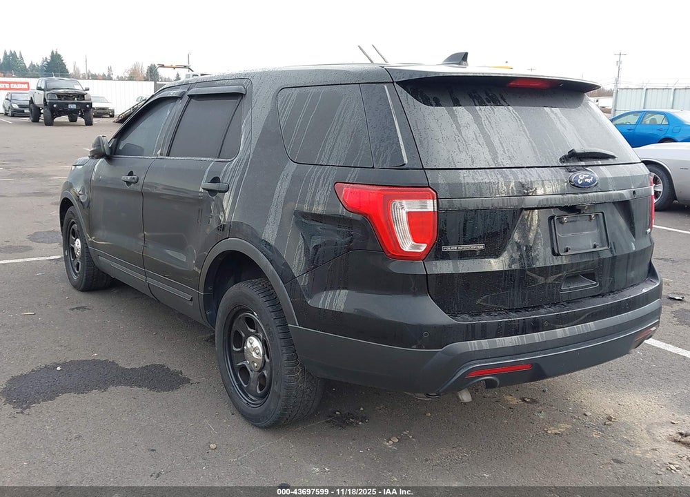 2017 FORD UTILITY POLICE INTERCEPTOR VIN: 1FM5K8AR4HGA89551