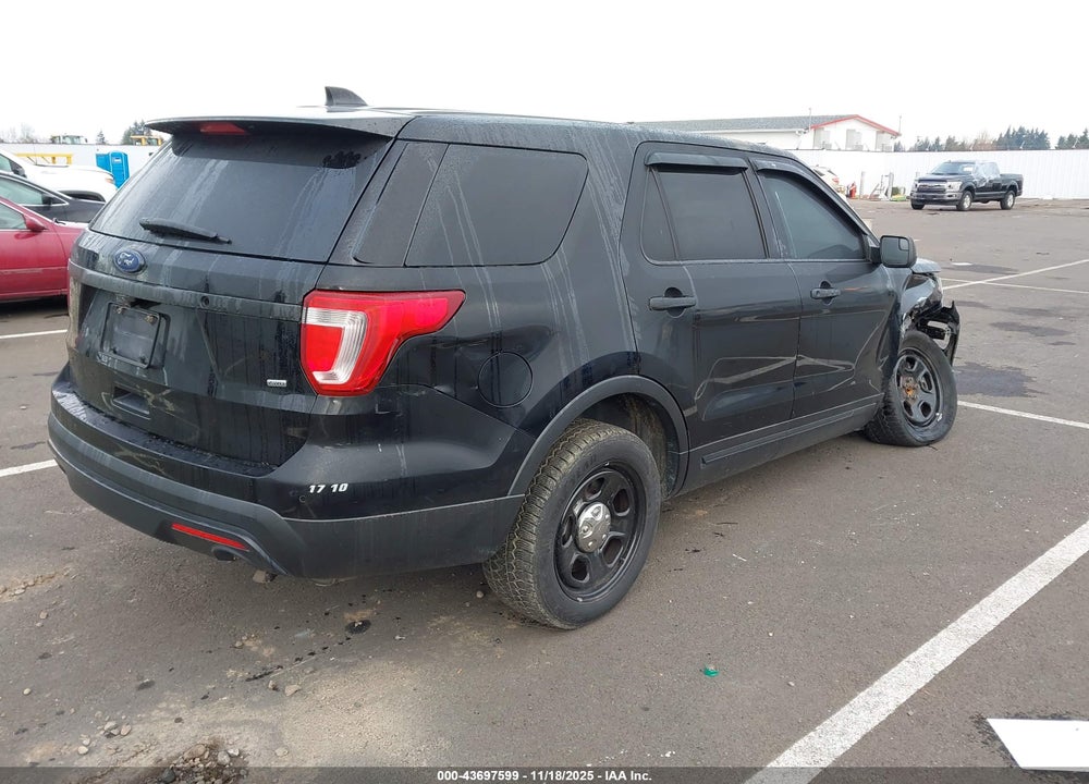 2017 FORD UTILITY POLICE INTERCEPTOR VIN: 1FM5K8AR4HGA89551