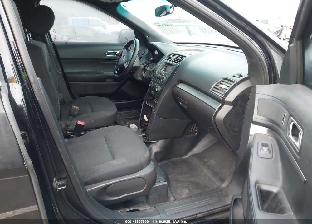 2017 FORD UTILITY POLICE INTERCEPTOR VIN: 1FM5K8AR4HGA89551
