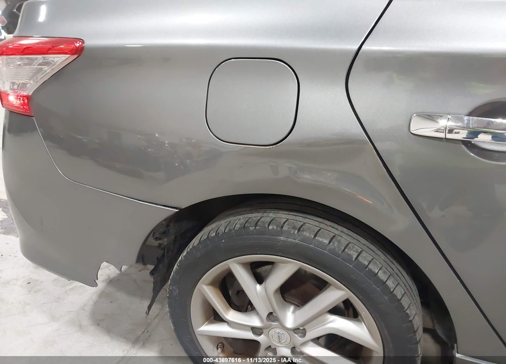 2015 NISSAN SENTRA SR VIN: 3N1AB7AP9FY374823