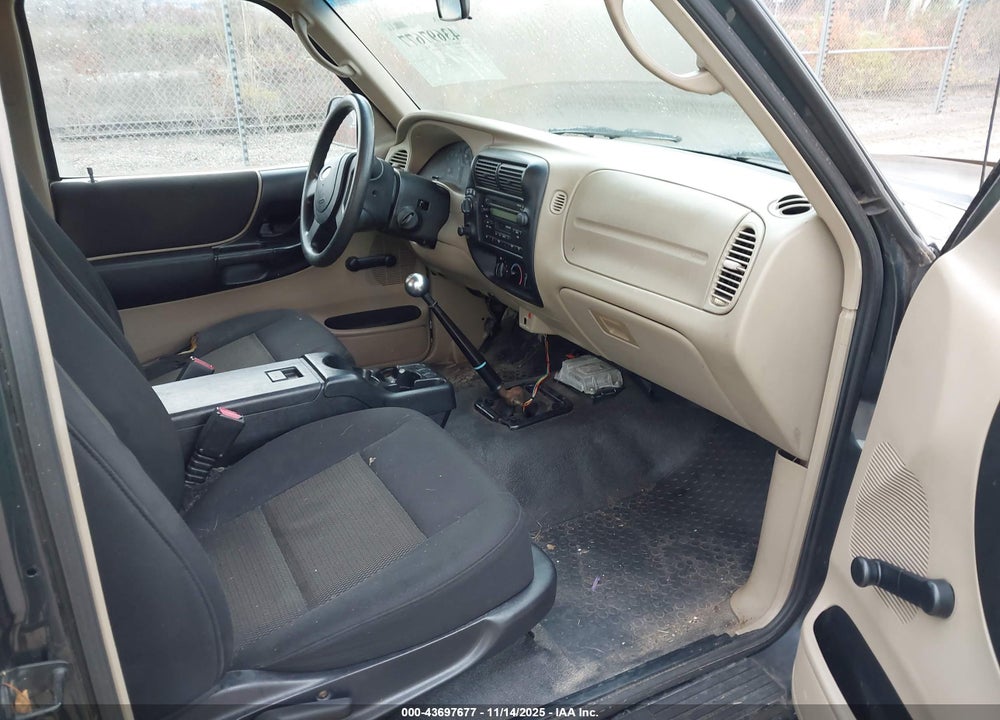 2004 FORD RANGER XLT VIN: 1FTZR15E94PA04035