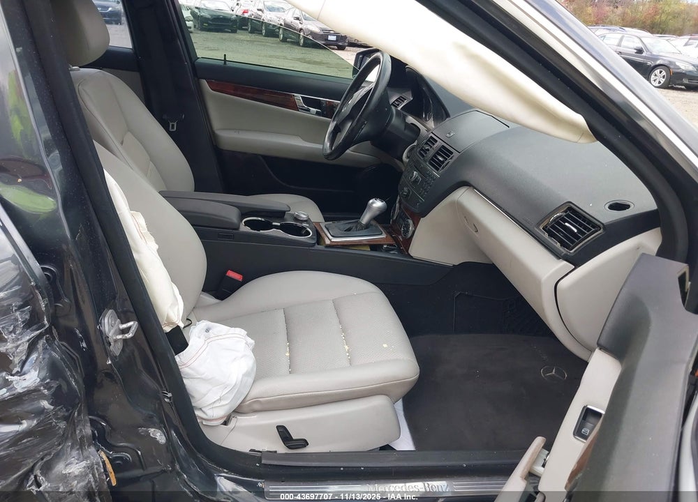 2010 MERCEDES-BENZ C 300 LUXURY 4MATIC/SPORT 4MATIC VIN: WDDGF8BB5AF471348