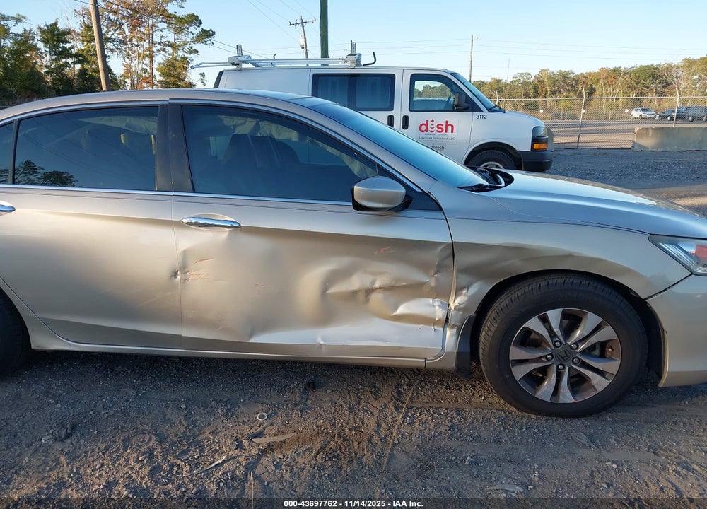 2014 HONDA ACCORD LX VIN: 1HGCR2F32EA025789