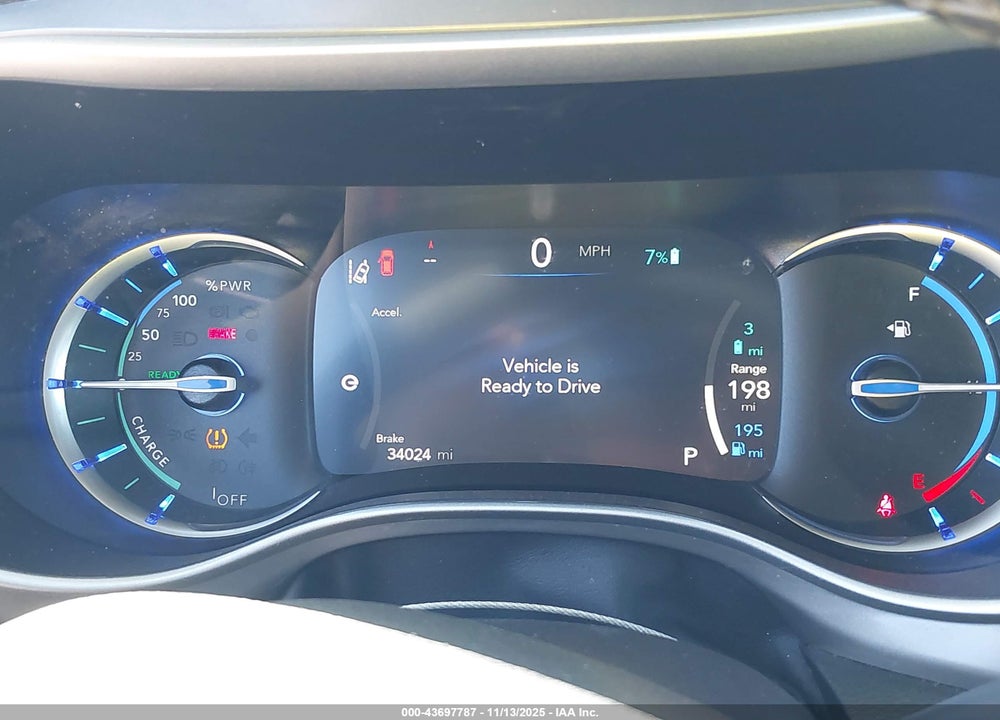 2025 CHRYSLER PACIFICA HYBRID SELECT VIN: 2C4RC1S76SR577848
