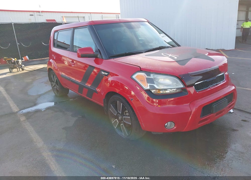 2011 KIA SOUL + VIN: KNDJT2A28B7292806