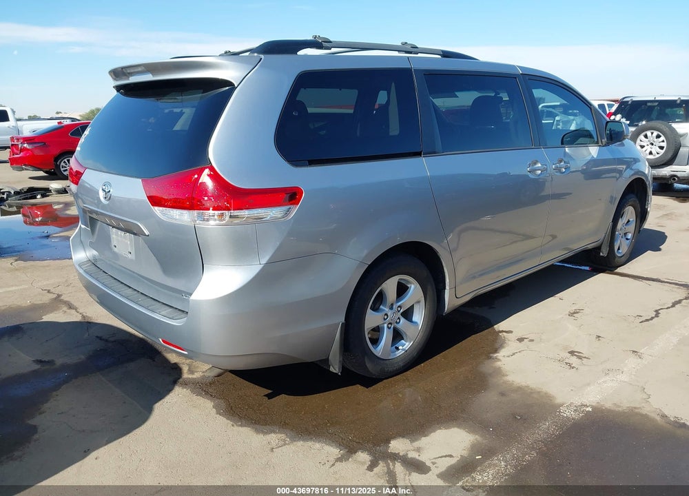 2013 TOYOTA SIENNA LE V6 8 PASSENGER VIN: 5TDKK3DC3DS366305