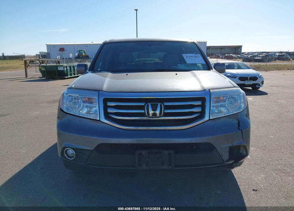 2014 HONDA PILOT EX VIN: 5FNYF4H46EB048515
