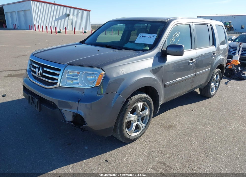2014 HONDA PILOT EX VIN: 5FNYF4H46EB048515
