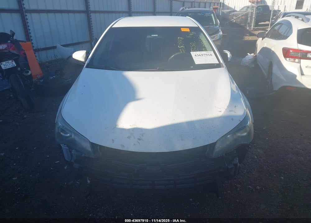 2017 TOYOTA CAMRY SE VIN: 4T1BF1FKXHU750513