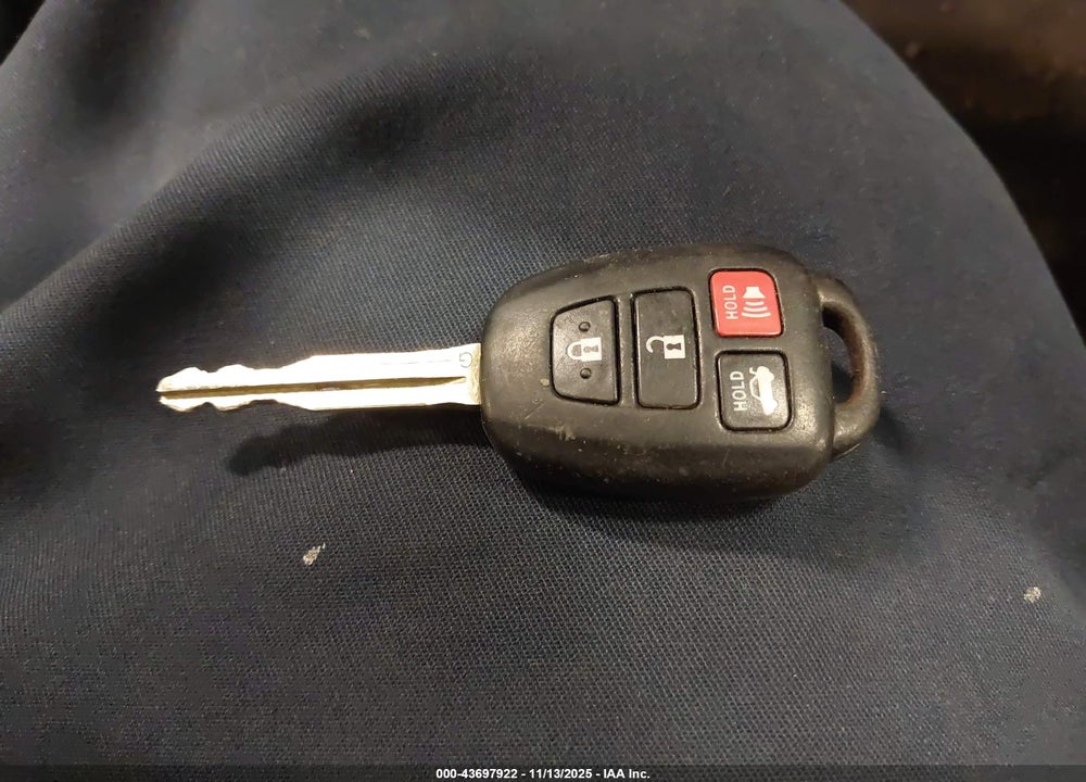 2012 TOYOTA CAMRY LE VIN: 4T4BF1FK9CR165890