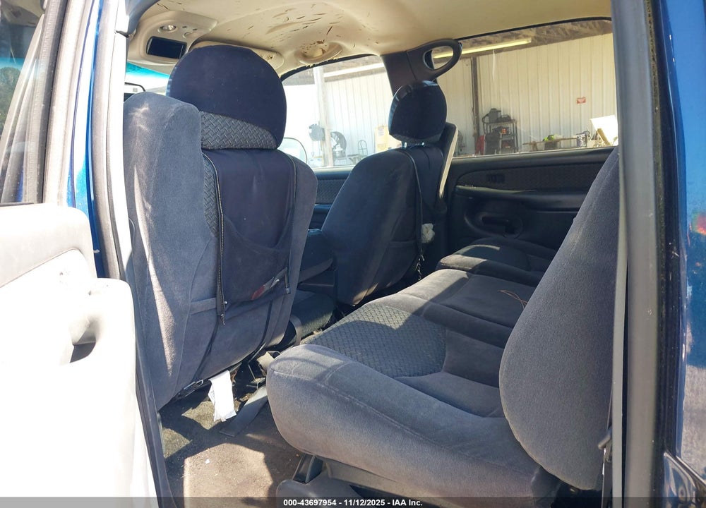 2002 CHEVROLET AVALANCHE 1500 VIN: 3GNEC13T42G213662