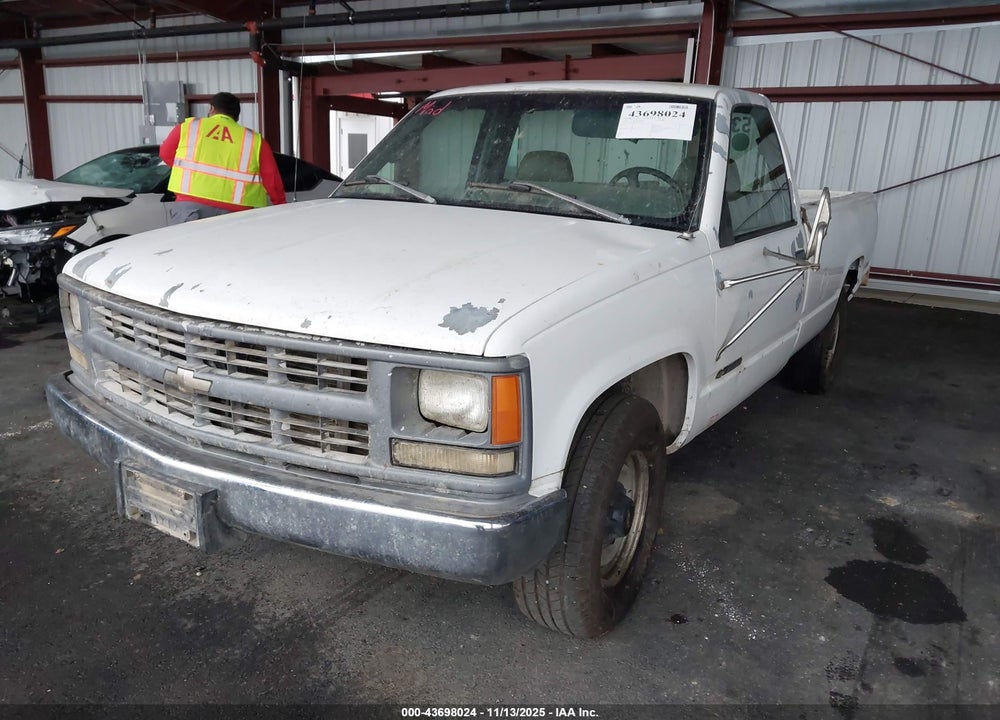 1996 CHEVROLET GMT-400 C2500 VIN: 1GCGC24R3TE210139