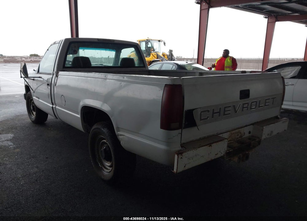1996 CHEVROLET GMT-400 C2500 VIN: 1GCGC24R3TE210139