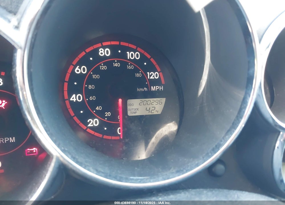 2005 TOYOTA MATRIX/XR VIN: 2T1LR32E35C482019