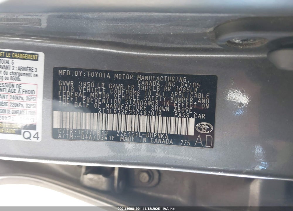 2005 TOYOTA MATRIX/XR VIN: 2T1LR32E35C482019