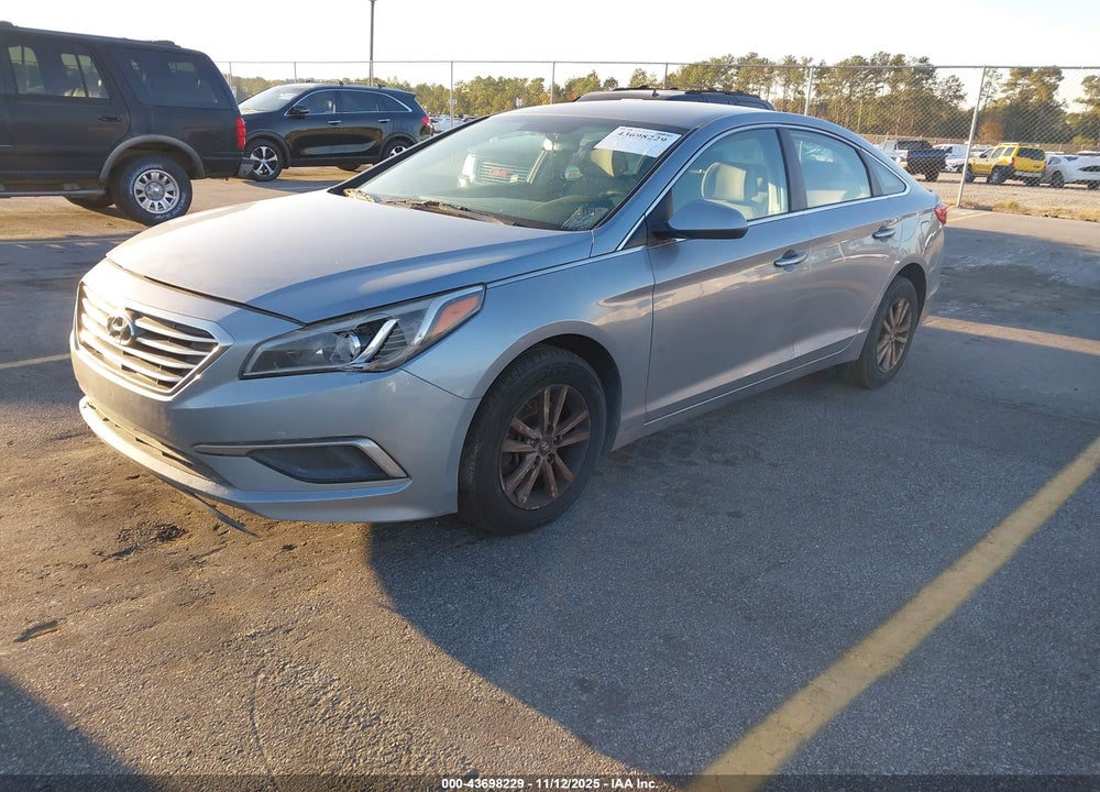 2016 HYUNDAI SONATA SE VIN: 5NPE24AF5GH371291