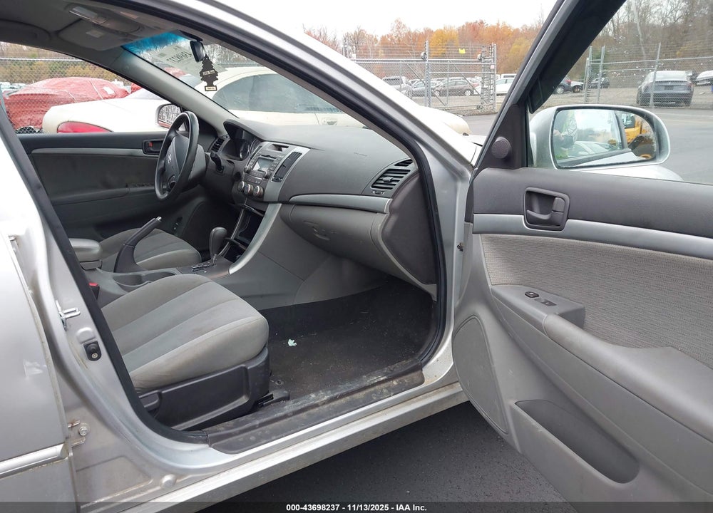 2009 HYUNDAI SONATA GLS VIN: 5NPET46C89H416206