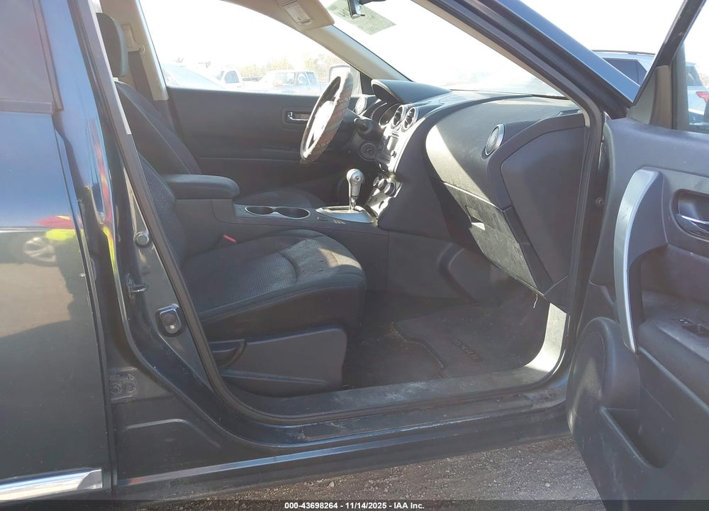 2013 NISSAN ROGUE SV VIN: JN8AS5MV6DW614818
