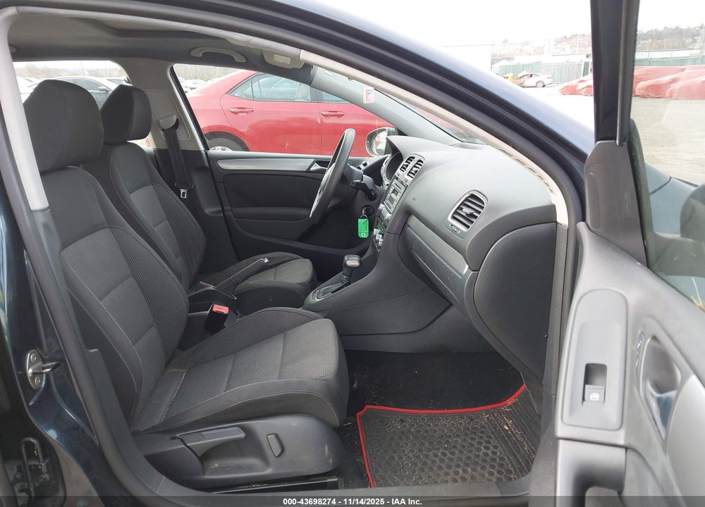 2010 VOLKSWAGEN GOLF 4-DOOR VIN: WVWDB7AJXAW283694